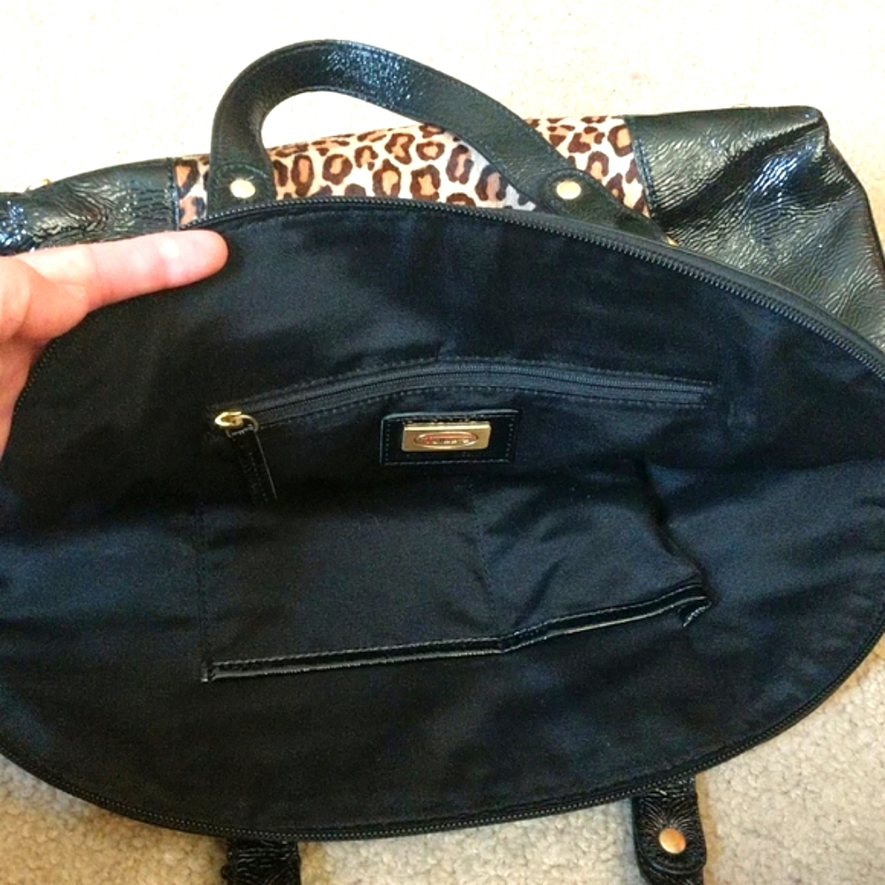 Talbots leopard print patent leather bag - Picture 8 of 14